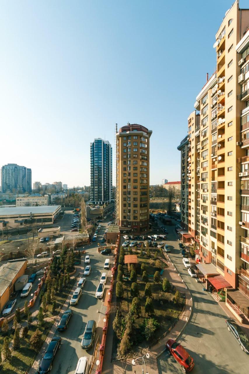 3 Комнатные Апартаменты В Центре Печерска Киев Екстериор снимка